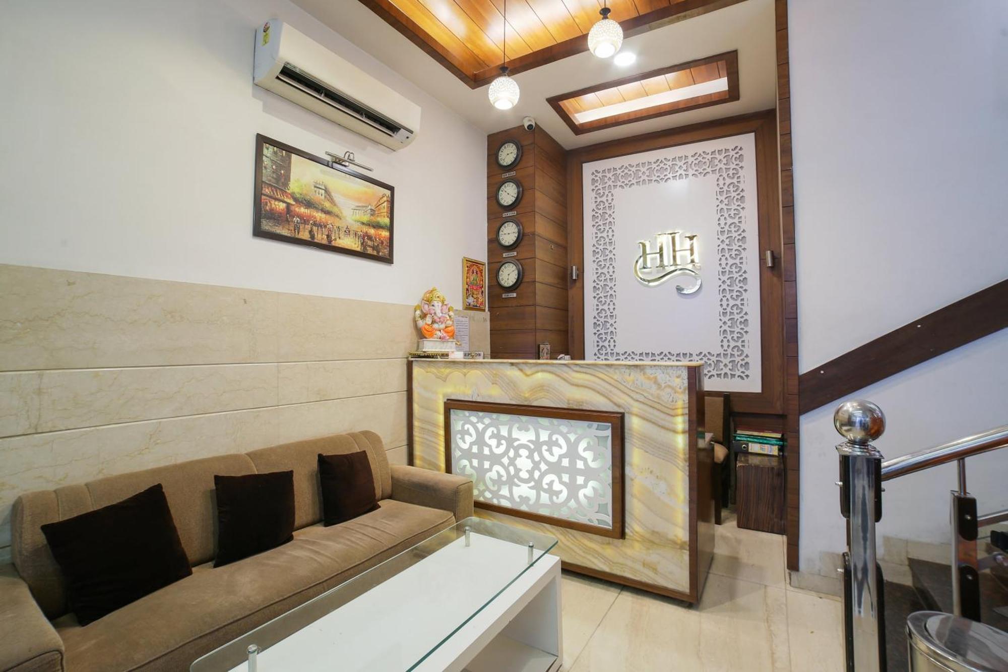 Townhouse Hollywood Heights Hotell Amritsar Exteriör bild
